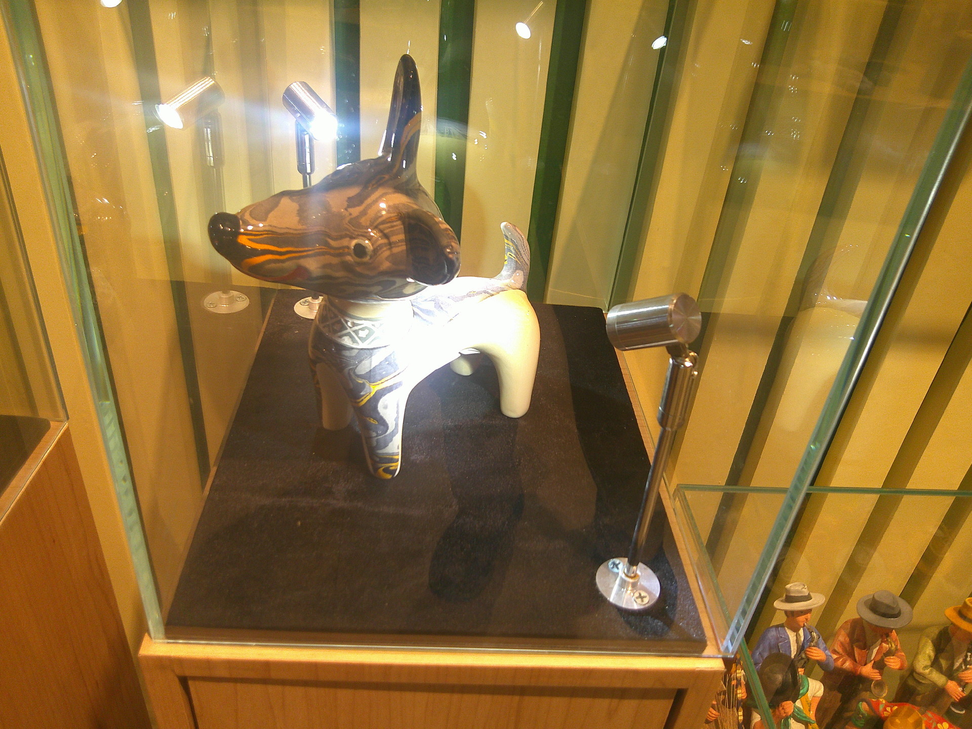 5度目(最後)の万博見物3 10分待っただけのペルー館: 関ヶ原の残党